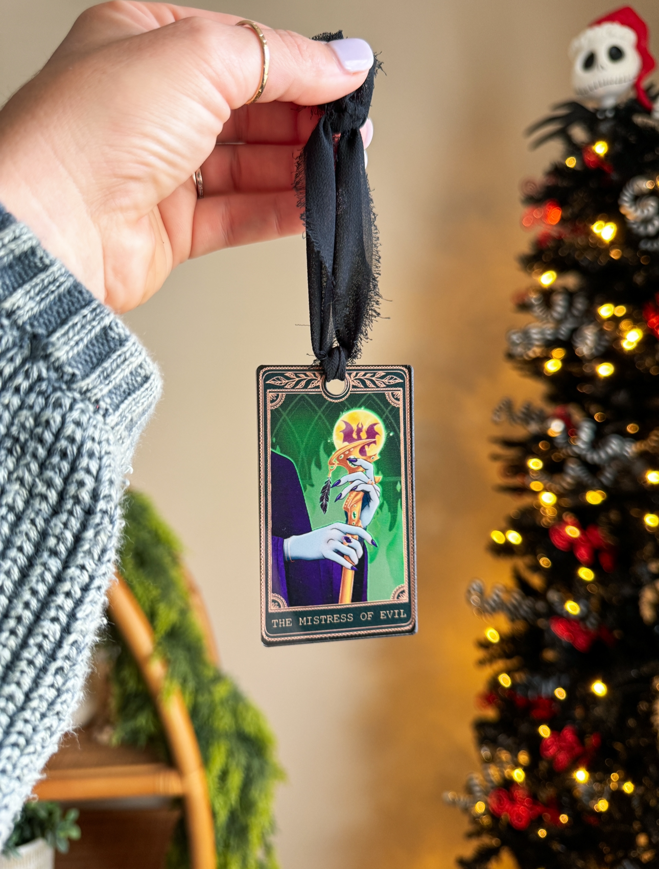 Mistress of Evil - Tarot Card Ornament