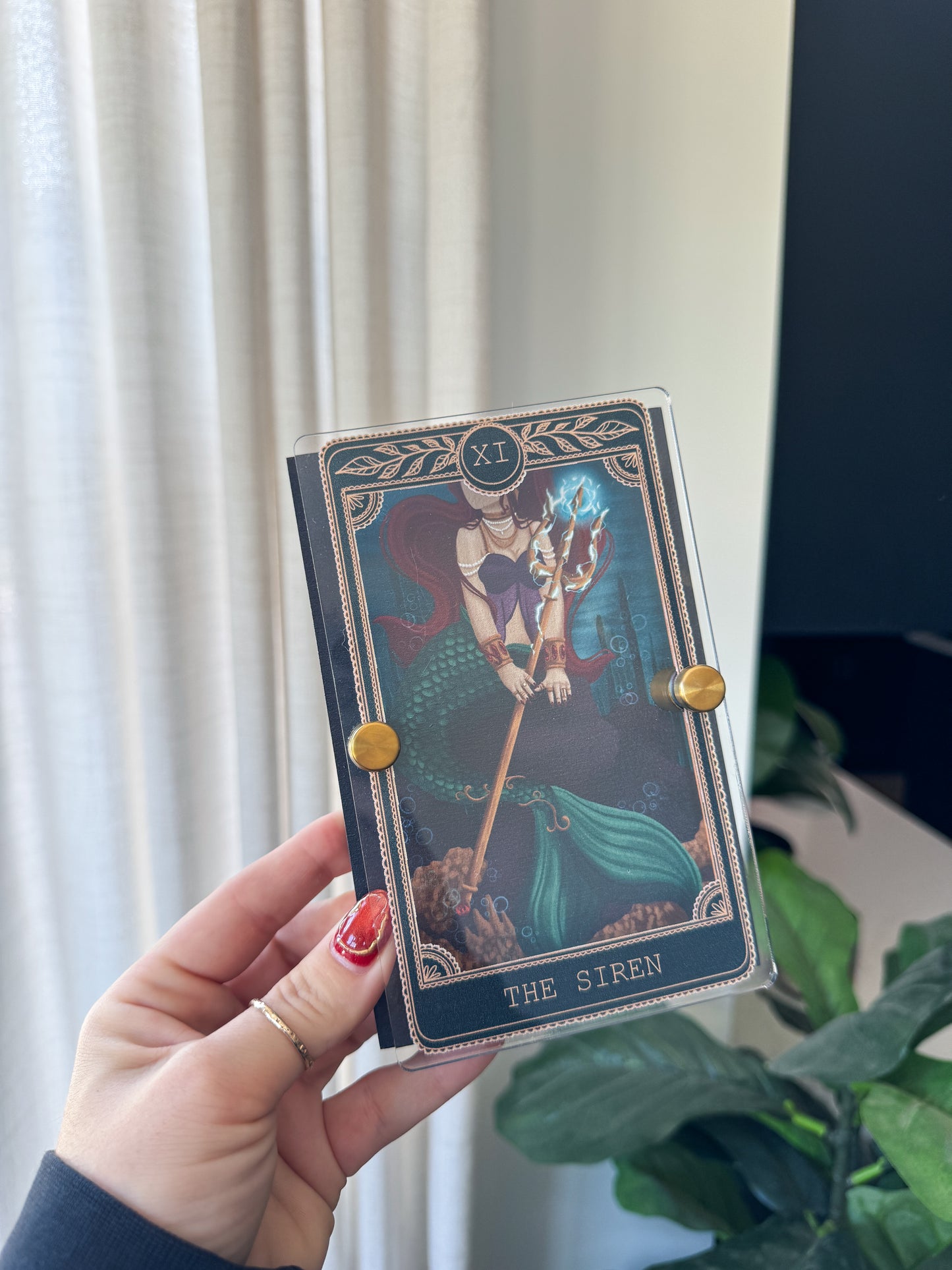 The Siren - Tarot Card Mini Sign
