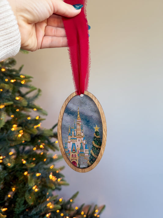 WDW Christmas Castle Framed Oval Ornament