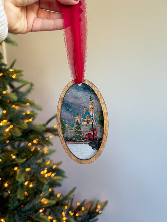 DLR Christmas Castle Framed Oval Ornament