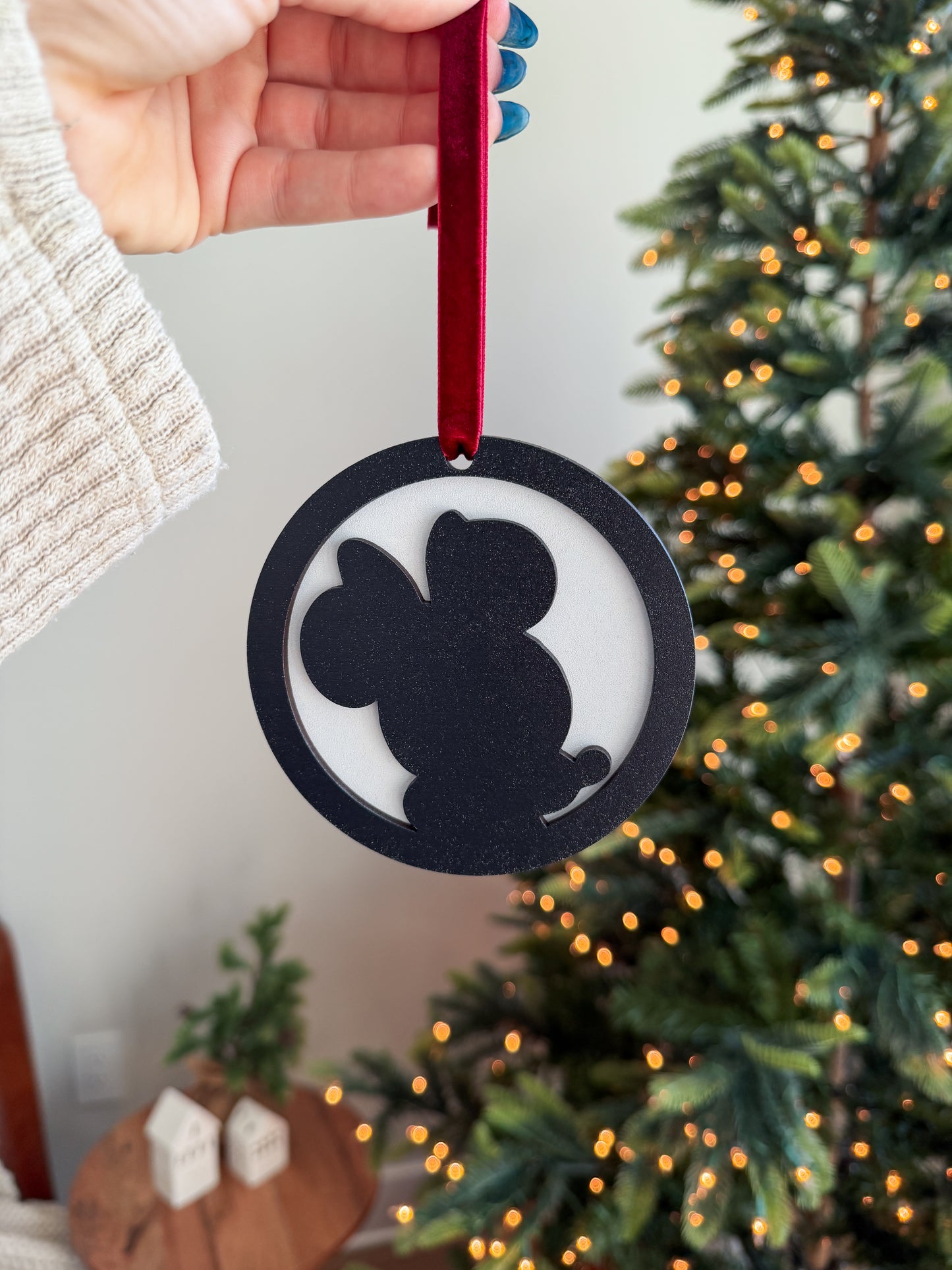 Girly Mouse Silhouette Ornament